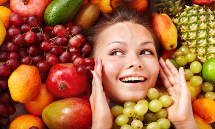Előtérben a vitaminok! Mezoterápiás arc és nyak kezelés polivitamin komplexel és gyümölcsenzimes hámlasztással a szép és egészséges bőrért! kupon