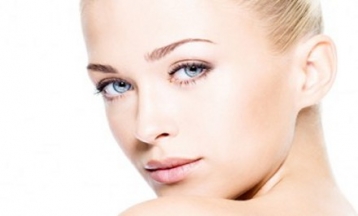 Fiatalítsd meg bőröd! Hidroabráziós vagy mikrodermabráziós arc és nyak hámlasztás, kezelésnek megfelelő hatóanyaggal! - akciós kupon