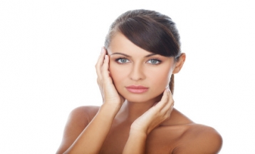Mikrodrmabráziós bőrmegújító arc és nyak kezelés az EzotErika Szépségszalontól! - akciós kupon