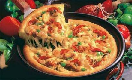 1db 32cm-es Pizza ajándék Energiaitallal a Boszorkány Pizzéria jóvoltából! Helybenfogyasztással vagy akár ingyenes házhozszállítással! 28 féle pizza közül választhat, vékony vagy vastag tésztával!! kupon