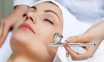 Új kezelés a kozmetikában! OxygenJet  Lifting, oxigén spray arckezelés, hialuronsavas hatóanyaggal, a sima és egészséges bőrért! - akciós kupon
